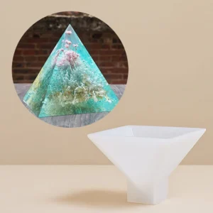 “PYRAMIDE” – Siliconen Mal – 11×11×6,5 cm
