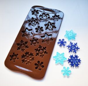 Mal met sneeuwvlokken