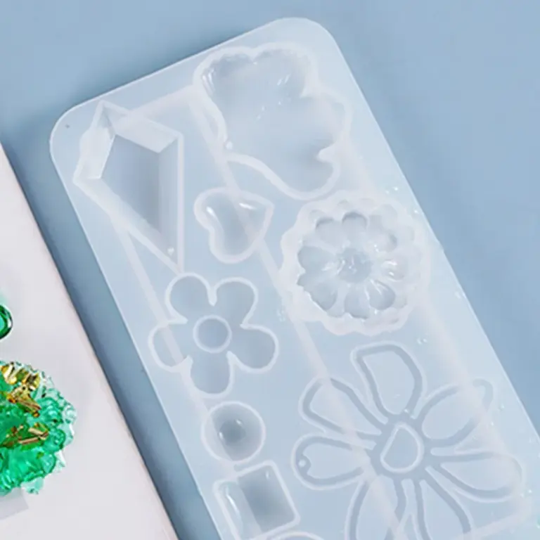 Siliconen mal met bloemen & vormen voor sieraden van hars